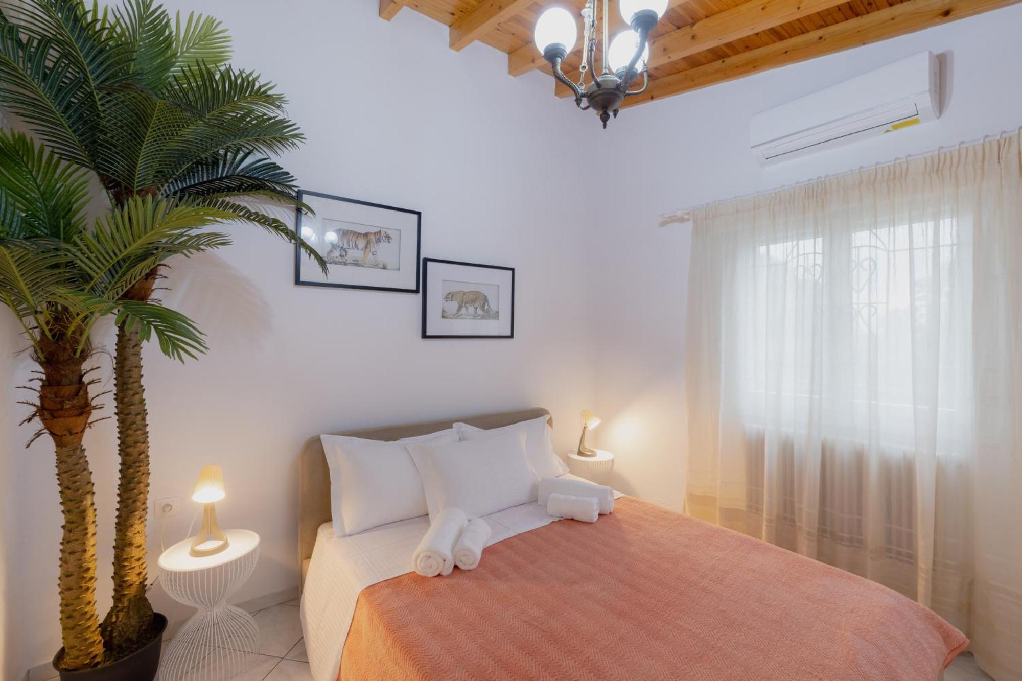 Nafplio Blue Topaz Poolside Villa Dış mekan fotoğraf
